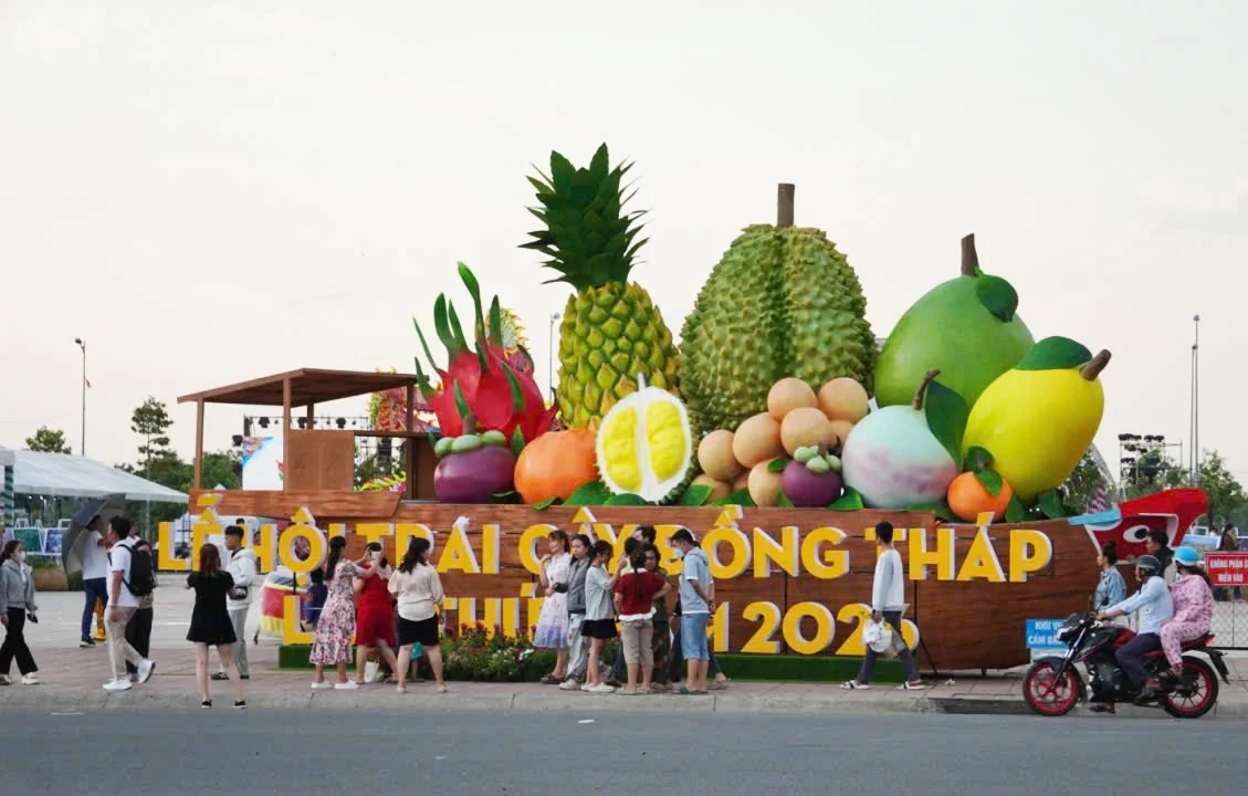 Sự kiện trái cây tiên phong ở Đồng Tháp thu hút hàng nghìn lượt khách