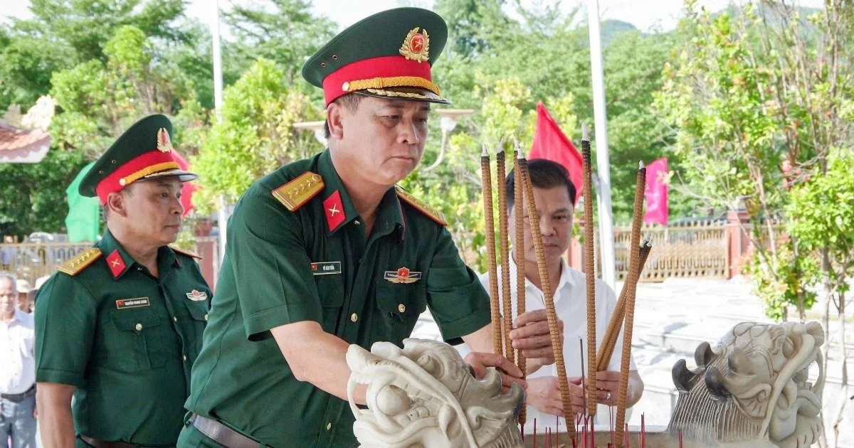 Tìm thấy xương người và nhiều di vật trong hang Đá Sập, địa điểm bộ đội bị mắc kẹt năm 1969