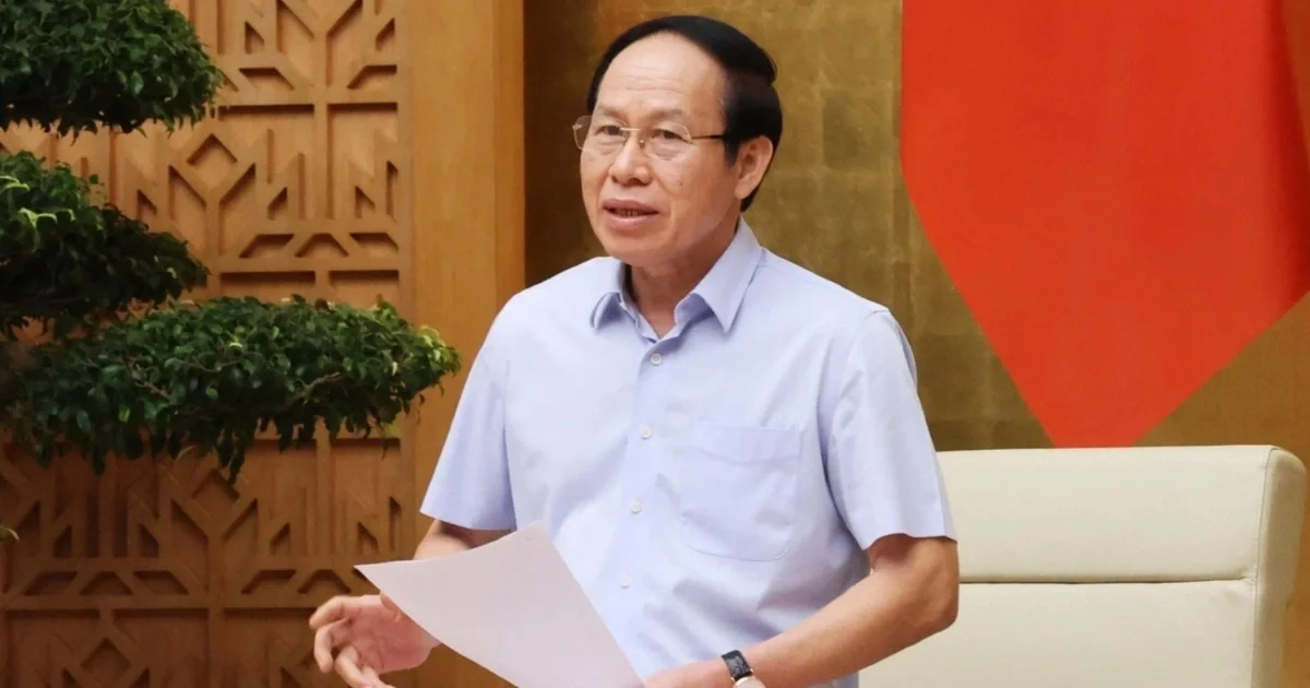 Phó Thủ tướng đưa ra yêu cầu quyết liệt trước tình trạng chậm trễ của các trường nội trú vùng biên giới