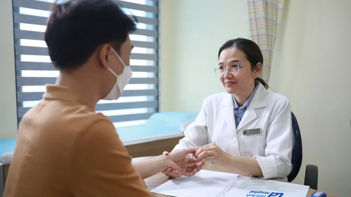 Tê bì tay chân kéo dài cảnh báo bệnh gì?