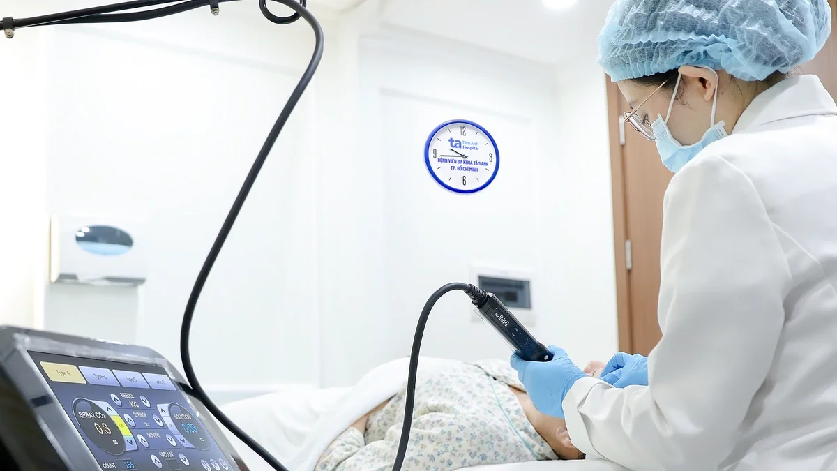 Phục hồi làn da rỗ nhờ công nghệ bóc tách khí CO₂