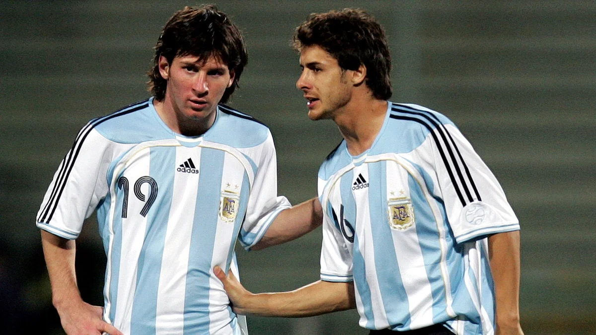 Mối liên kết thần tượng đặc biệt của các thế hệ tuyển Argentina