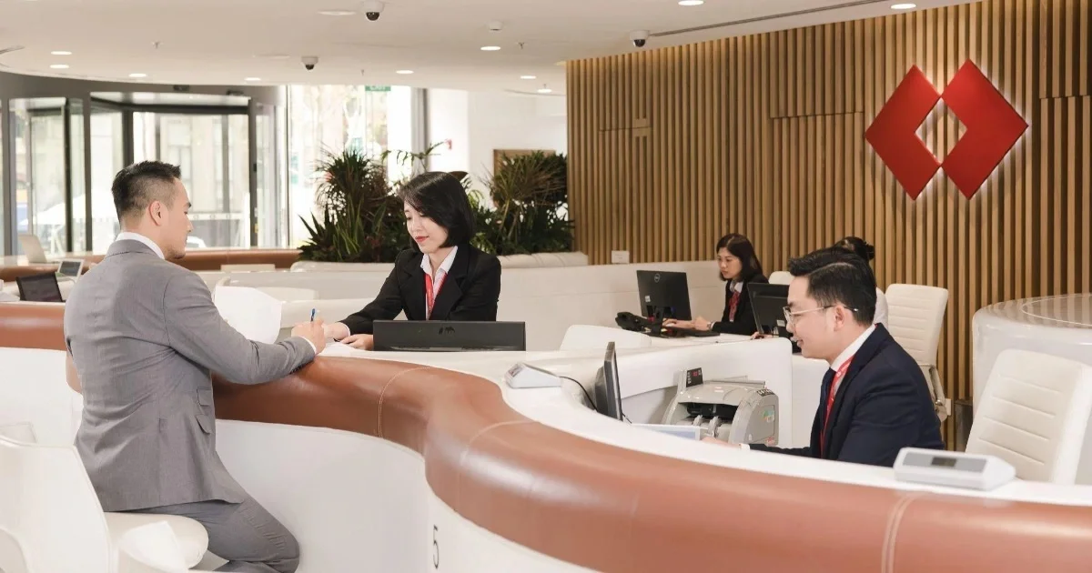 Techcombank xác lập kỷ lục lợi nhuận quý II mới nhờ sức bật tăng trưởng toàn diện