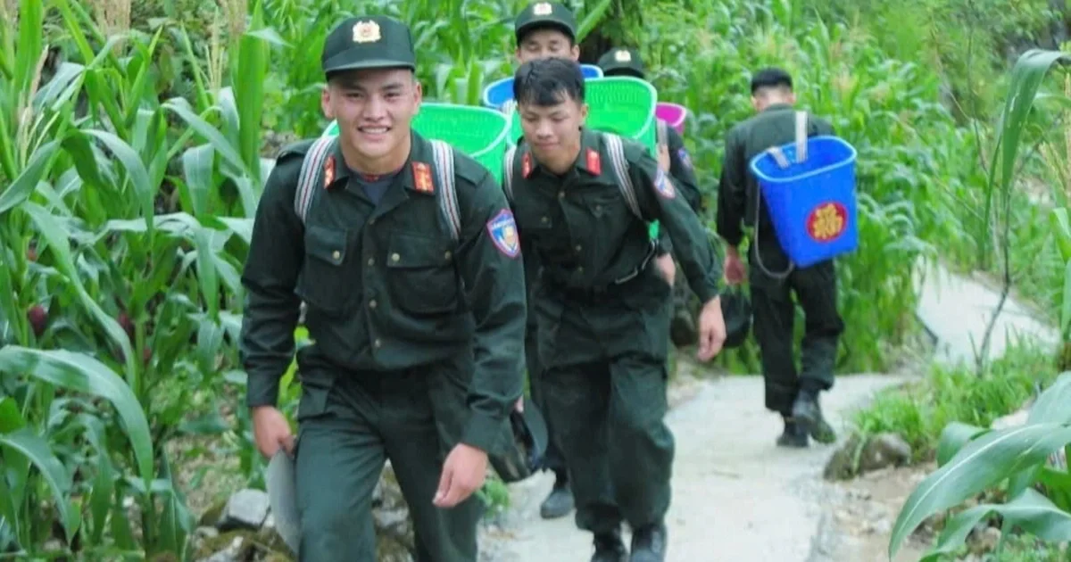 Tuyến 'Con đường Đoàn kết' kết nối các cột mốc vùng biên giới