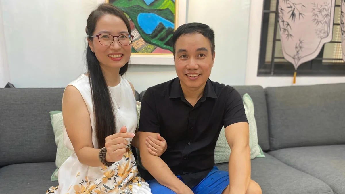 Hành trình người vợ đồng hành cùng chồng đột quỵ tập nói, bước đi từ con số không