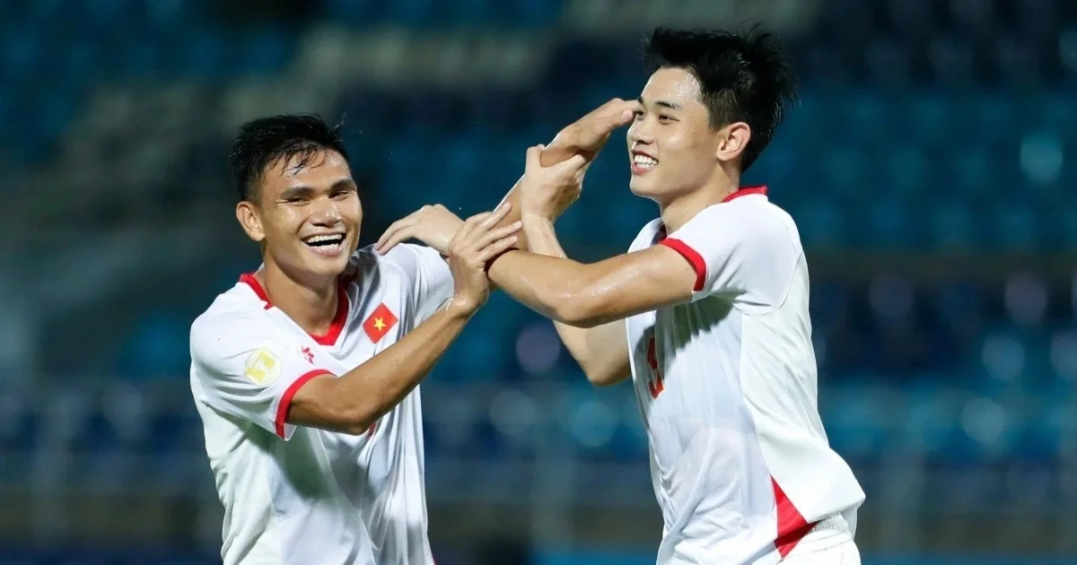 CĐV khu vực nói gì sau khi đội tuyển Việt Nam hủy diệt Timor-Leste 7-0