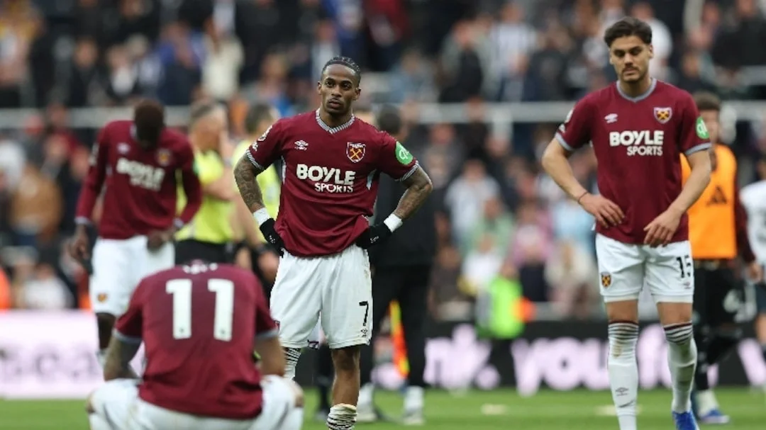 Bất chấp phải rớt hạng, West Ham vẫn cán mốc kỷ lục về bán cầu thủ